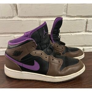 Nike Air Jordan 1 Mid SE GS DQ8423 21S Palomino/White Brown Purple Youth Size 5Y